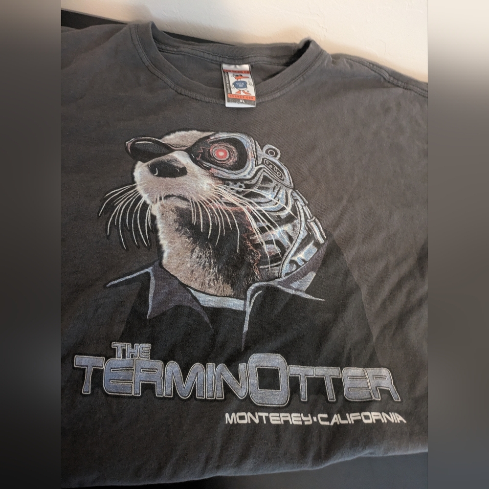 Terminotter Otter Monterey t shirt XL